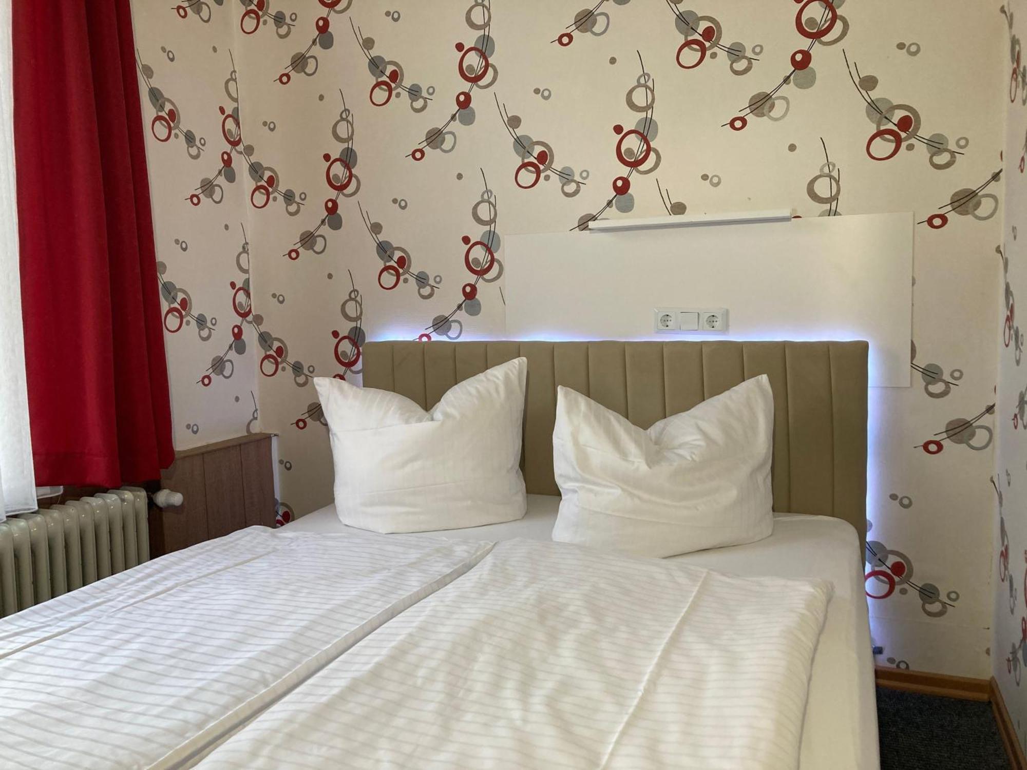 Haus Krabbe Apartments Mit Doppelbetten, Fuer 1-2 Personen, Hunde Kostenfrei Willkommen, Kostenfreier Parkplatz, Zwischen Bremerhaven Und Cuxhaven Gelegen Времен Экстерьер фото